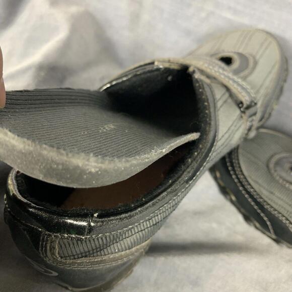 Sportek Womens Size 7 Athletic Slip On Hook & Loop Closure Shoe Gray Black READ - Picture 8 of 15